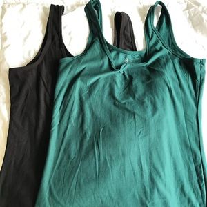 Lot of 2 No Boundaries sleeveless tanks